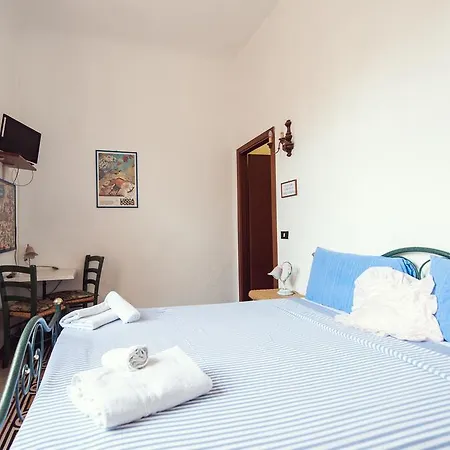 La Torre Bed & Breakfast *