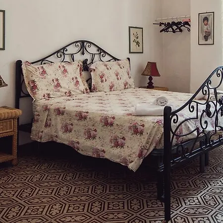 La Torre Bed & Breakfast *